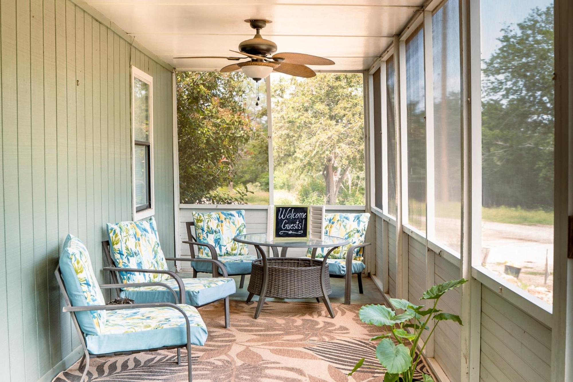 Hadley'S House - A Country 3 Bdrm With Screened-In Porch New Braunfels Eksteriør bilde